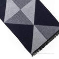 Men's scarf with temperament